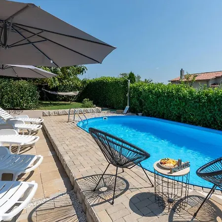 Dobrec ゲストハウス